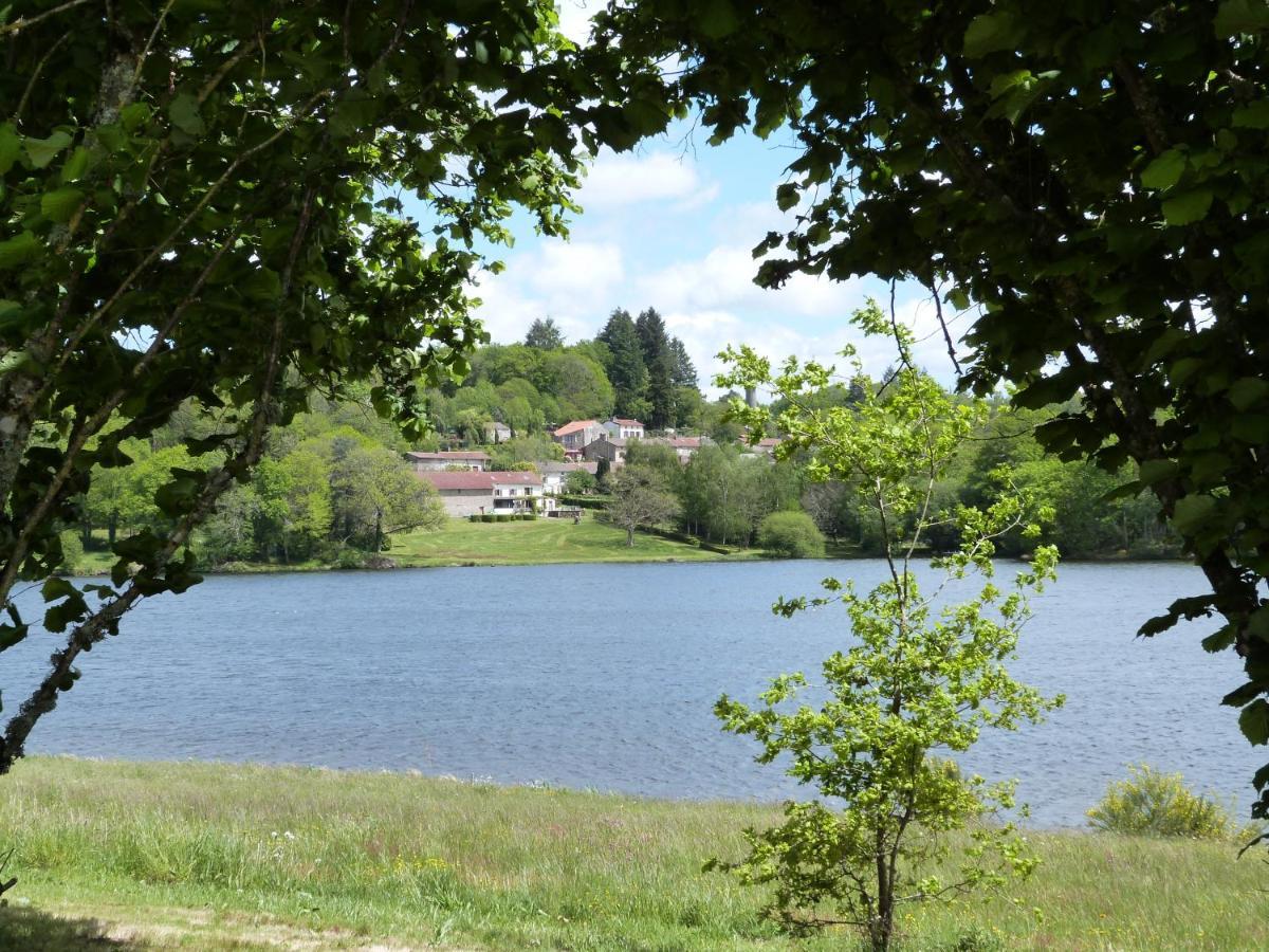 Lumineuse Maison Neuve, Cosy,67M², 2 Chambres/6 Couchages 1Km Lac, 200M Du Bourg. Vue Paisible, Sur La Nature Saint-Pardoux  Exterior photo